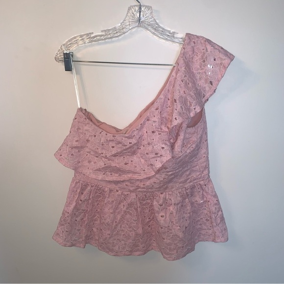 J.O.A. Pink Floral Eyelet Lace One Shoulder Peplum Top L - Picture 3 of 9